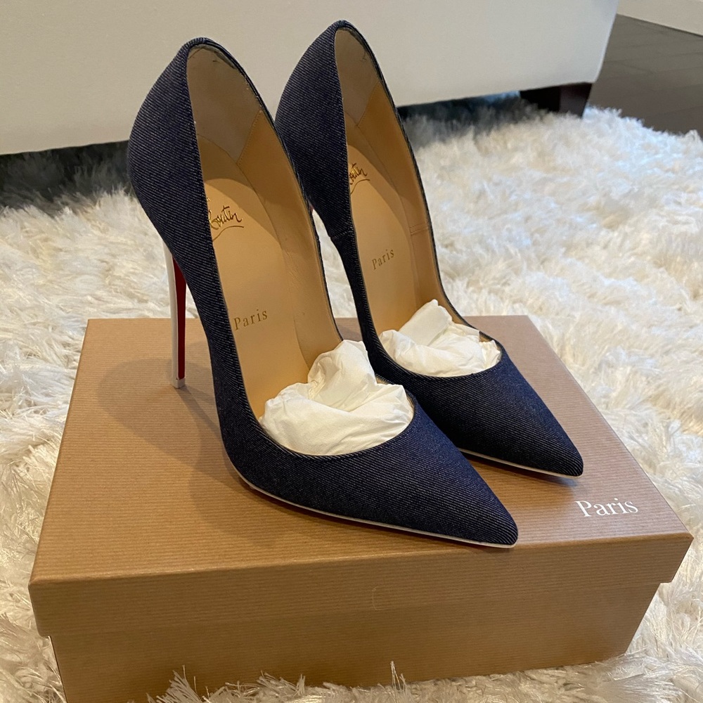 Christian Louboutin So Kate 120 [Size 38]